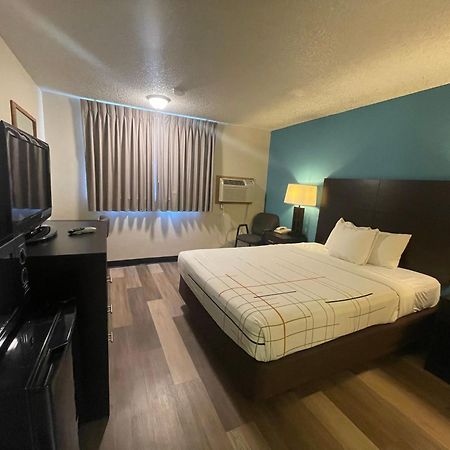 Brentwood Inn Clinton Dış mekan fotoğraf