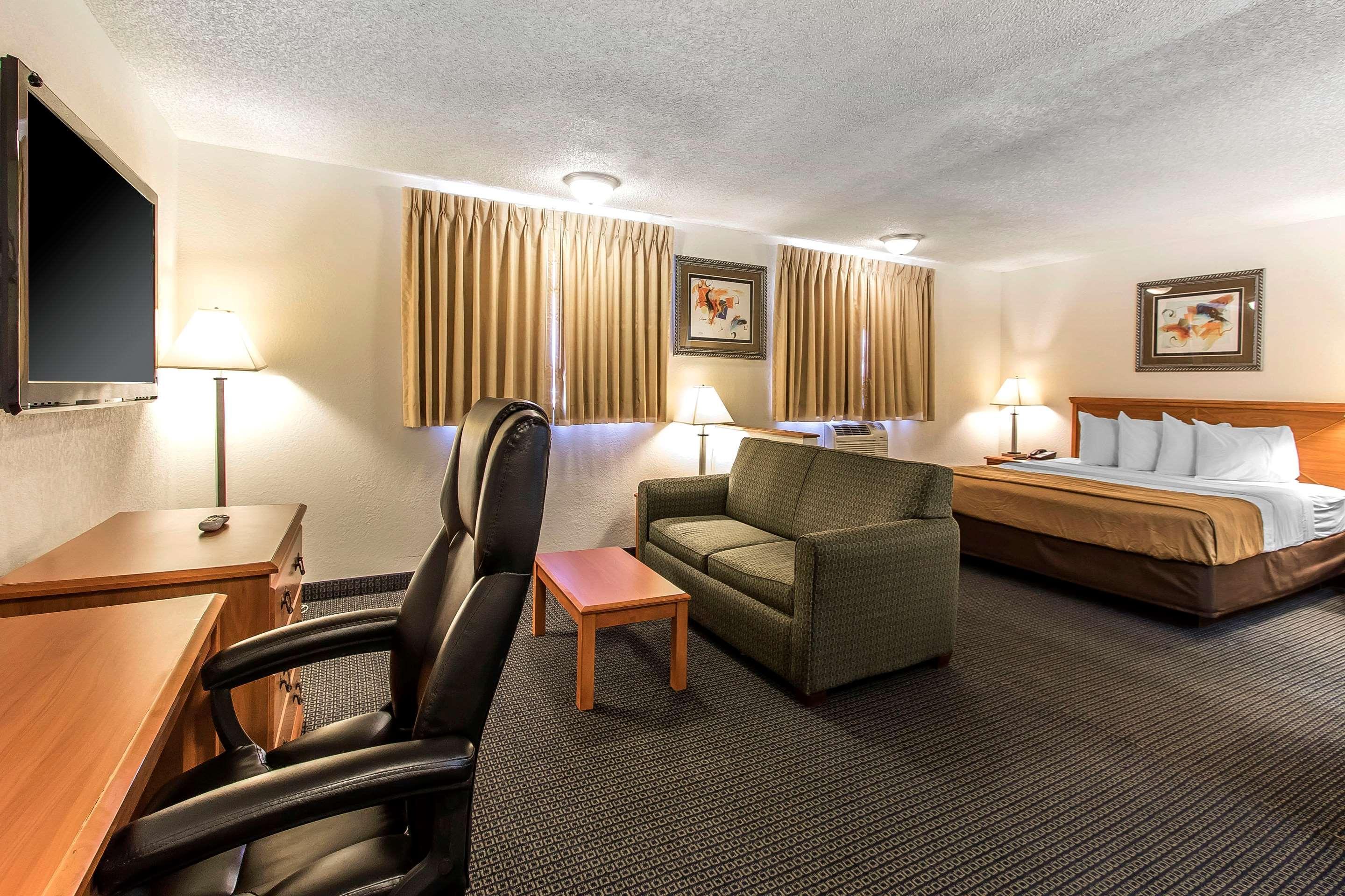 Brentwood Inn Clinton Dış mekan fotoğraf