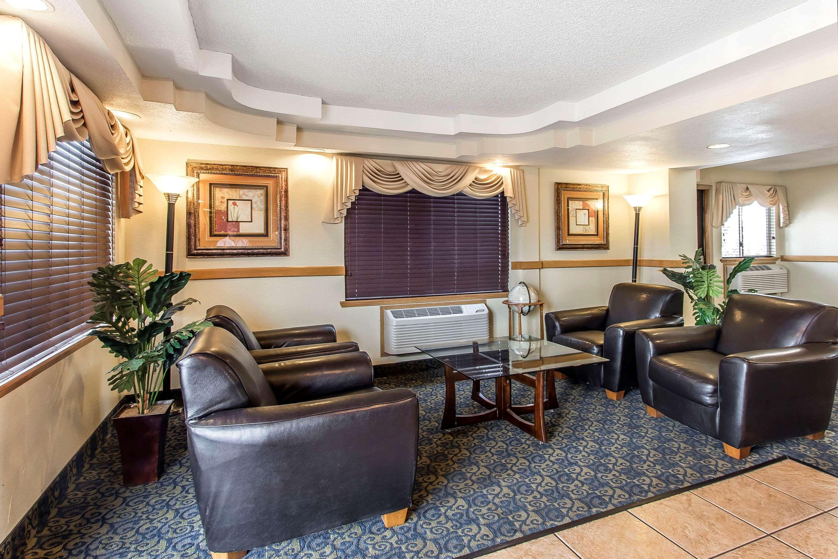 Brentwood Inn Clinton Dış mekan fotoğraf