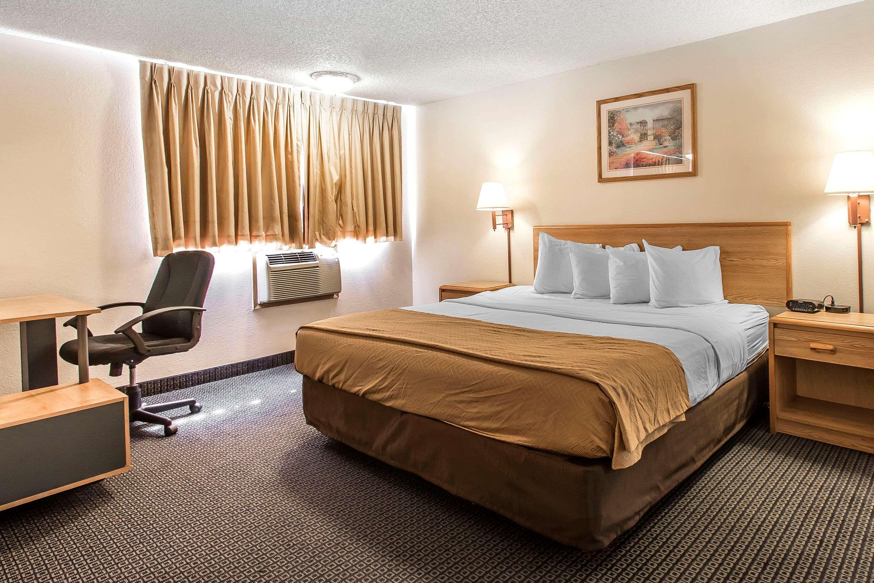 Brentwood Inn Clinton Dış mekan fotoğraf