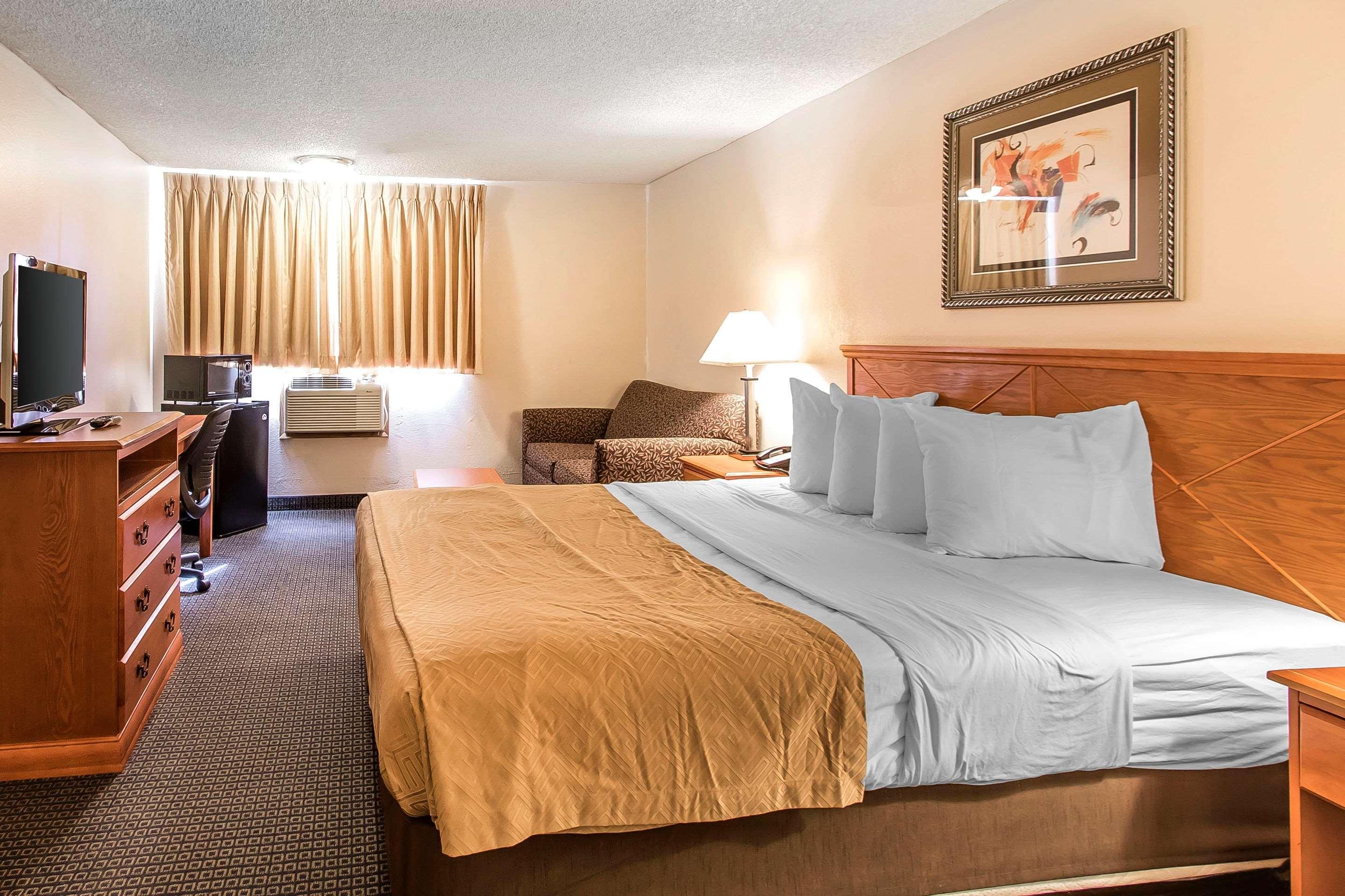 Brentwood Inn Clinton Dış mekan fotoğraf
